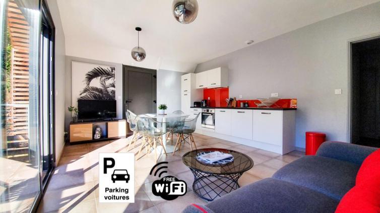 Le Nid Discret Avec Balcon Et Parking Privé Gratuit Appartement *